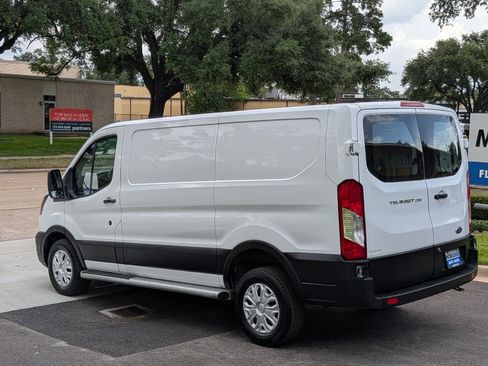 Used 2024 Ford Transit 250 Low Roof w/ Exterior Upgrade Package RWD image 7