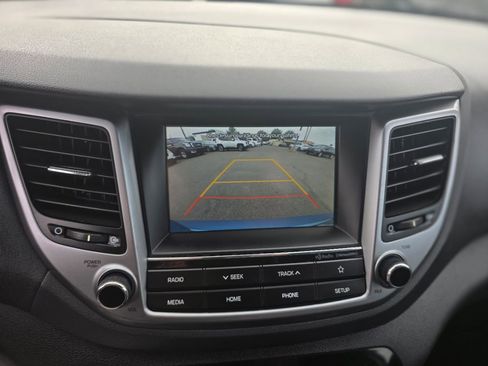 Used 2018 Hyundai Tucson SEL FWD image 31