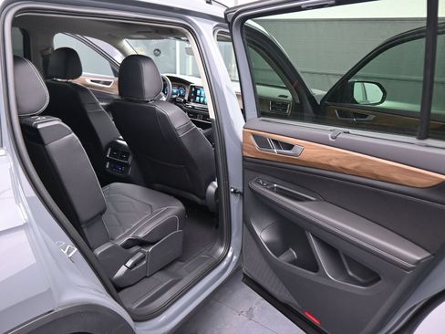 New 2026 Volkswagen Atlas SE AWD/4WD image 42