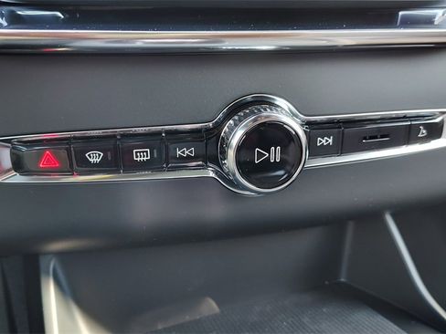 New 2026 Volvo XC90 B6 Ultra image 23