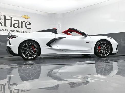 Used 2023 Chevrolet Corvette Stingray Premium Conv w/ Z51 Performance Package RWD image 52