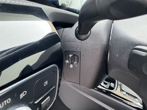 Used 2021 Mercedes-Benz CLA 250 4MATIC image 15