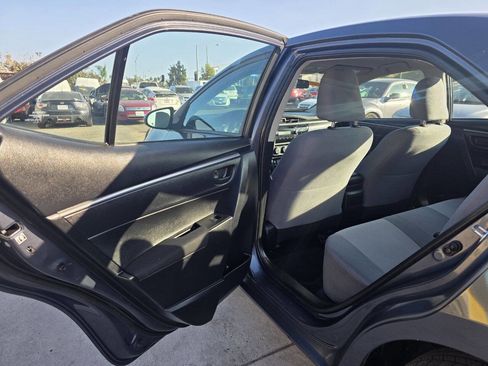 Used 2014 Toyota Corolla L w/ Protection Package image 9