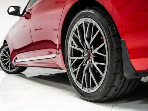 Used 2019 Genesis G80 3.3T Sport image 10