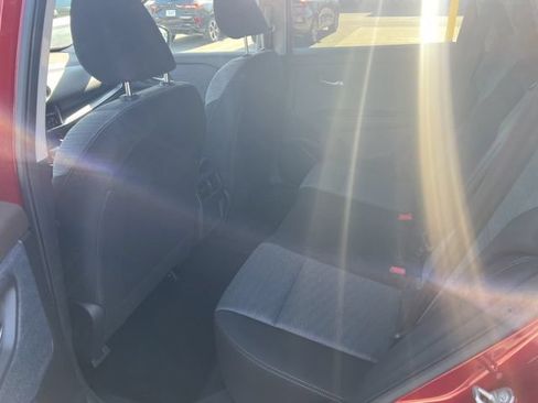 Used 2023 Nissan Rogue SV AWD/4WD image 14