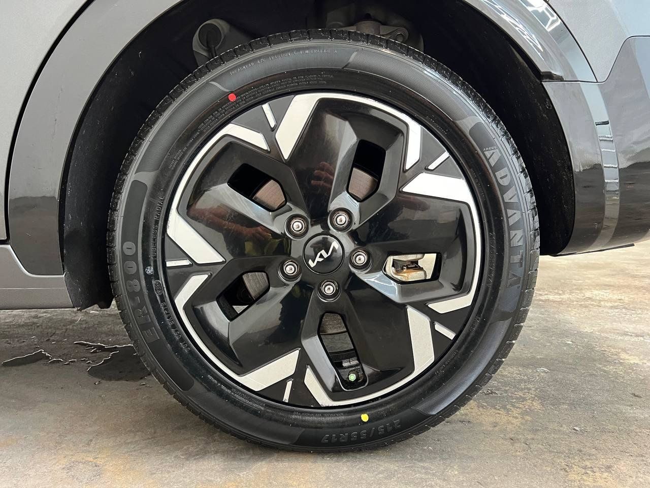 Used 2023 Kia Niro Wind FWD image 28