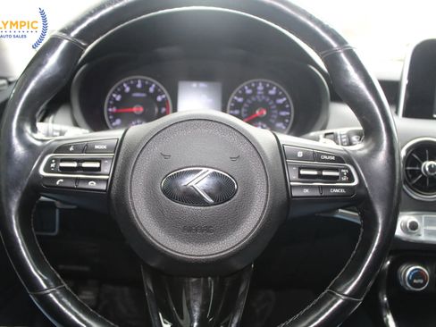 Used 2018 Kia Stinger image 19