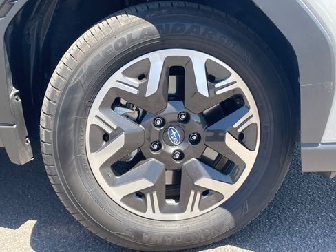 Certified 2026 Subaru Forester Premium AWD/4WD image 8