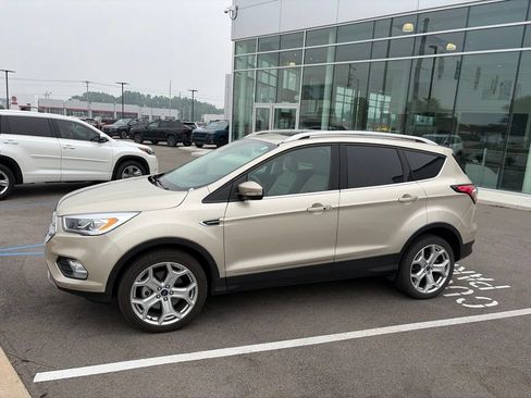 Used 2018 Ford Escape Titanium w/ Ford Safe & Smart Package AWD/4WD image 2