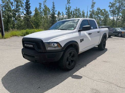 Used 2024 RAM 1500 Warlock AWD/4WD image 3