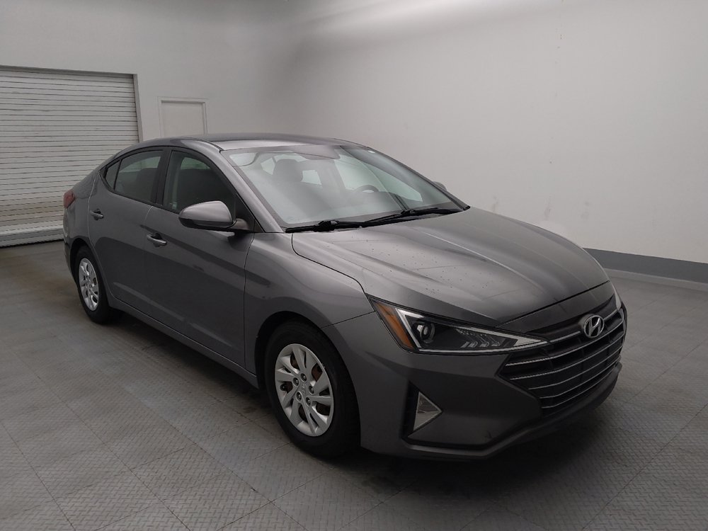 Used 2019 Hyundai Elantra SE w/ Cargo Package FWD image 13