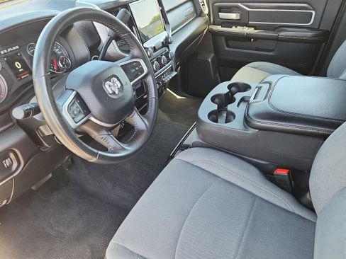 Used 2024 RAM 2500 Big Horn w/ Bed Utility Group AWD/4WD image 9
