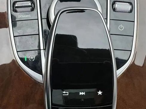 Used 2016 Mercedes-Benz C 300 Sedan image 37