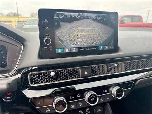 Used 2024 Honda Civic Touring image 28