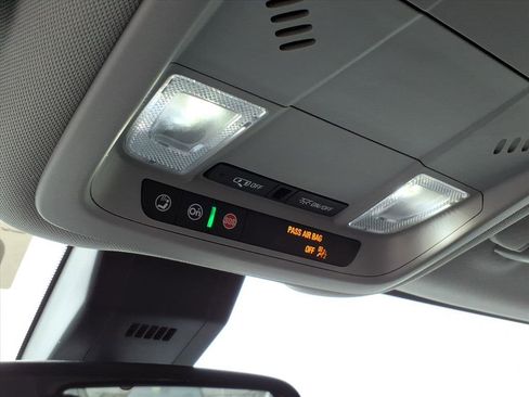 Certified 2023 GMC Terrain SLE w/ Elevation Edition image 22