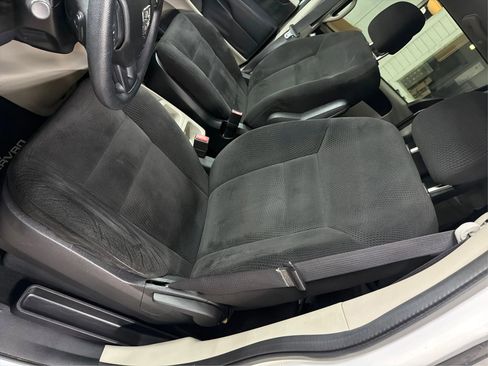 Used 2016 Dodge Grand Caravan SE w/ Quick Order Package 29E SE FWD image 27