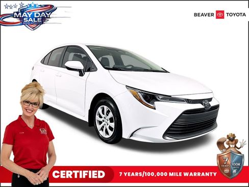 Used 2026 Toyota Corolla LE FWD image 1