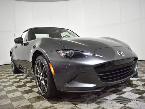 Used 2019 MAZDA MX-5 Miata RF Grand Touring image 3