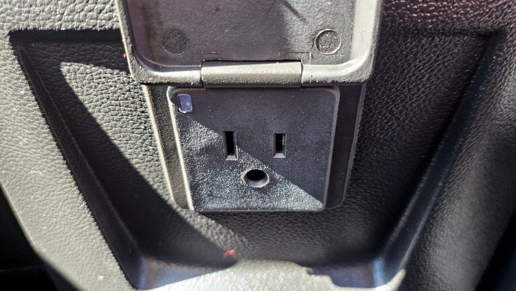 Used 2011 Buick Regal CXL w/ RL6 Preferred Equipment Group FWD image 29
