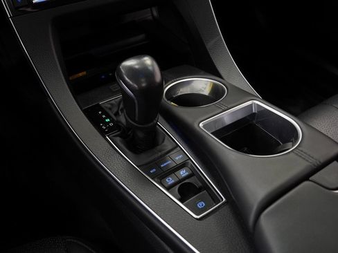Used 2021 Toyota Avalon Limited w/ Advanced Safety Package FWD image 38