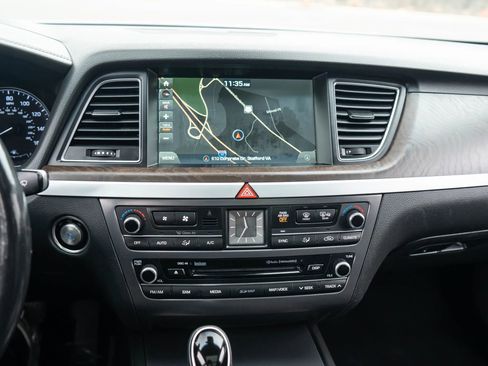 Used 2015 Hyundai Genesis 3.8 w/ Option Group 04 image 26