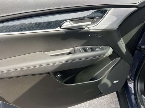 Certified 2024 Cadillac XT5 Premium Luxury AWD/4WD image 14