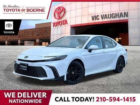 New 2026 Toyota Camry SE FWD image 1