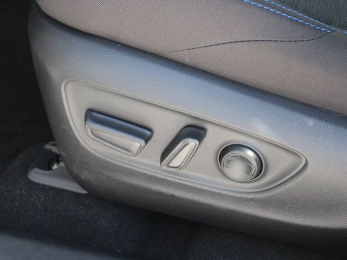 Certified 2025 Toyota RAV4 SE w/ Convenience Package image 12