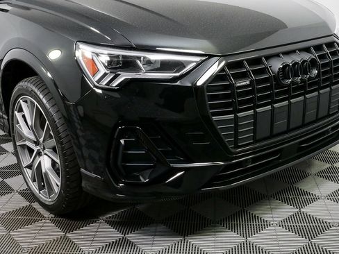 Used 2025 Audi Q3 2.0T Premium Plus w/ Premium Plus Package image 38