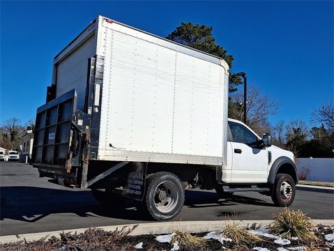 Used 2017 Ford F450 XL image 8