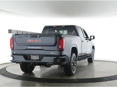 Used 2022 GMC Sierra 1500 AT4 w/ AT4 Premium Package AWD/4WD image 7