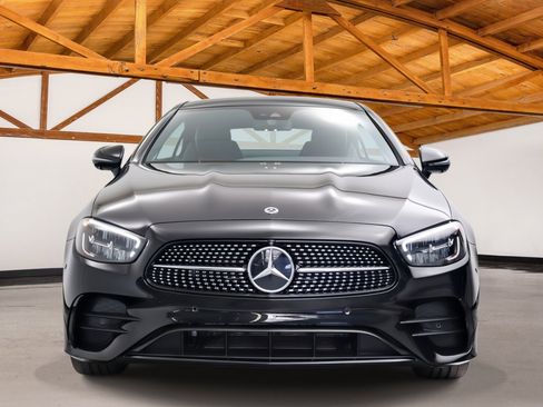 Used 2023 Mercedes-Benz E 450 Coupe image 7