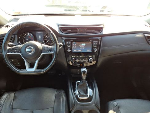 Used 2017 Nissan Rogue SL w/ SL Premium Package AWD/4WD image 7