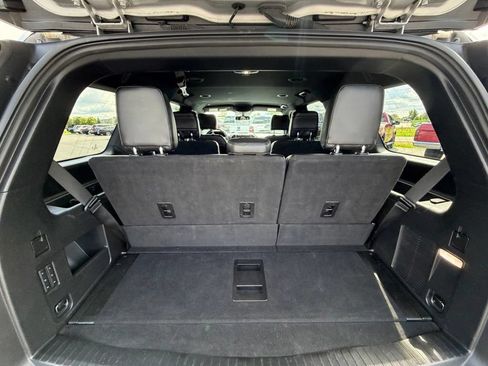 Used 2018 Ford Expedition Limited w/ Cargo Package AWD/4WD image 24