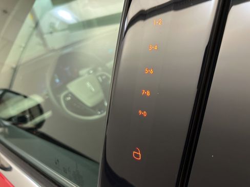 New 2025 Lincoln Aviator Reserve image 32