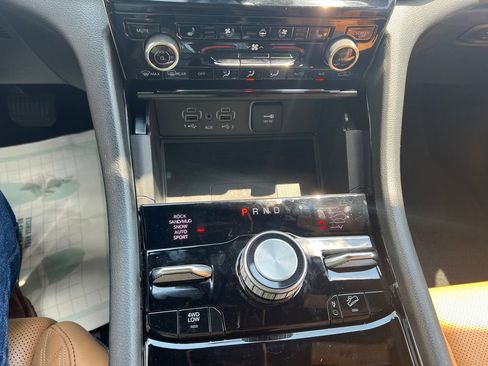 Used 2022 Jeep Grand Cherokee Summit w/ Advanced Protech Group IV image 28