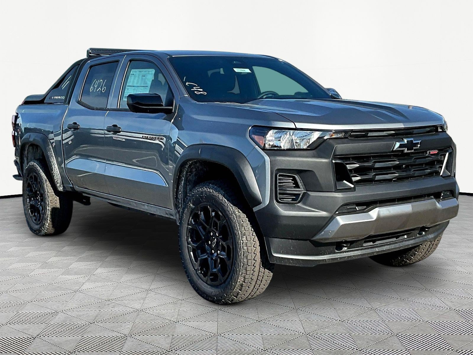New 2026 Chevrolet Colorado Trail Boss w/ Midnight Edition AWD/4WD image 3