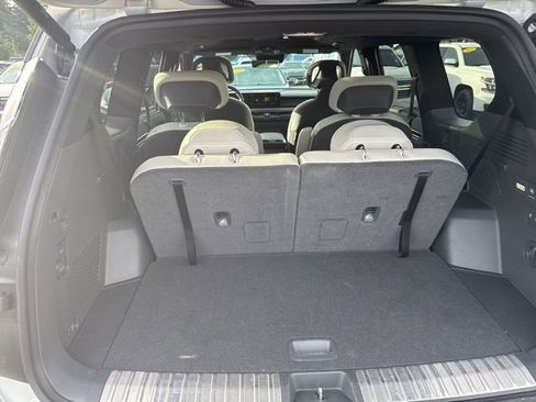 Certified 2024 Kia EV9 GT-Line image 14