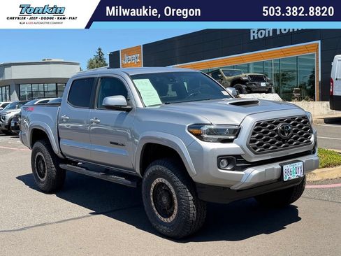 Used 2021 Toyota Tacoma TRD Sport w/ TRD Premium Sport Package AWD/4WD image 1