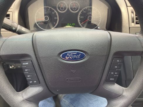 Used 2006 Ford Fusion SE FWD image 22