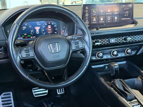 Used 2024 Honda Accord Sport image 31