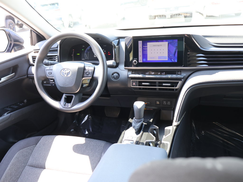 Used 2025 Toyota Camry LE FWD image 12