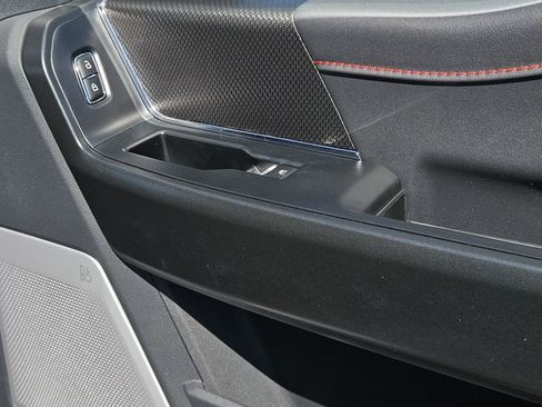 Used 2025 Ford F150 Raptor image 37