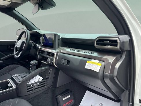 New 2026 Toyota Tacoma SR5 RWD image 27