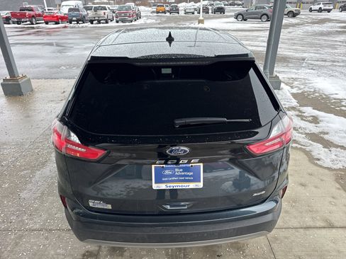 Certified 2022 Ford Edge SEL w/ Convenience Package image 7
