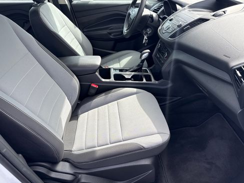 Used 2019 Ford Escape S FWD image 12