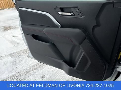 Used 2024 Chevrolet Colorado Z71 w/ Z71 Convenience Package 2 image 22