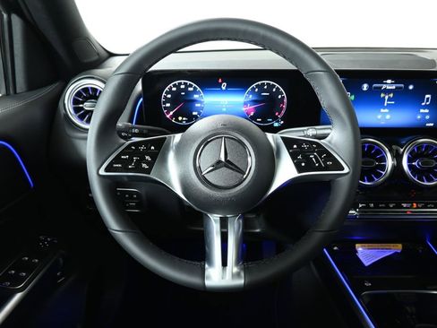 Certified 2026 Mercedes-Benz GLB 250 4MATIC image 14