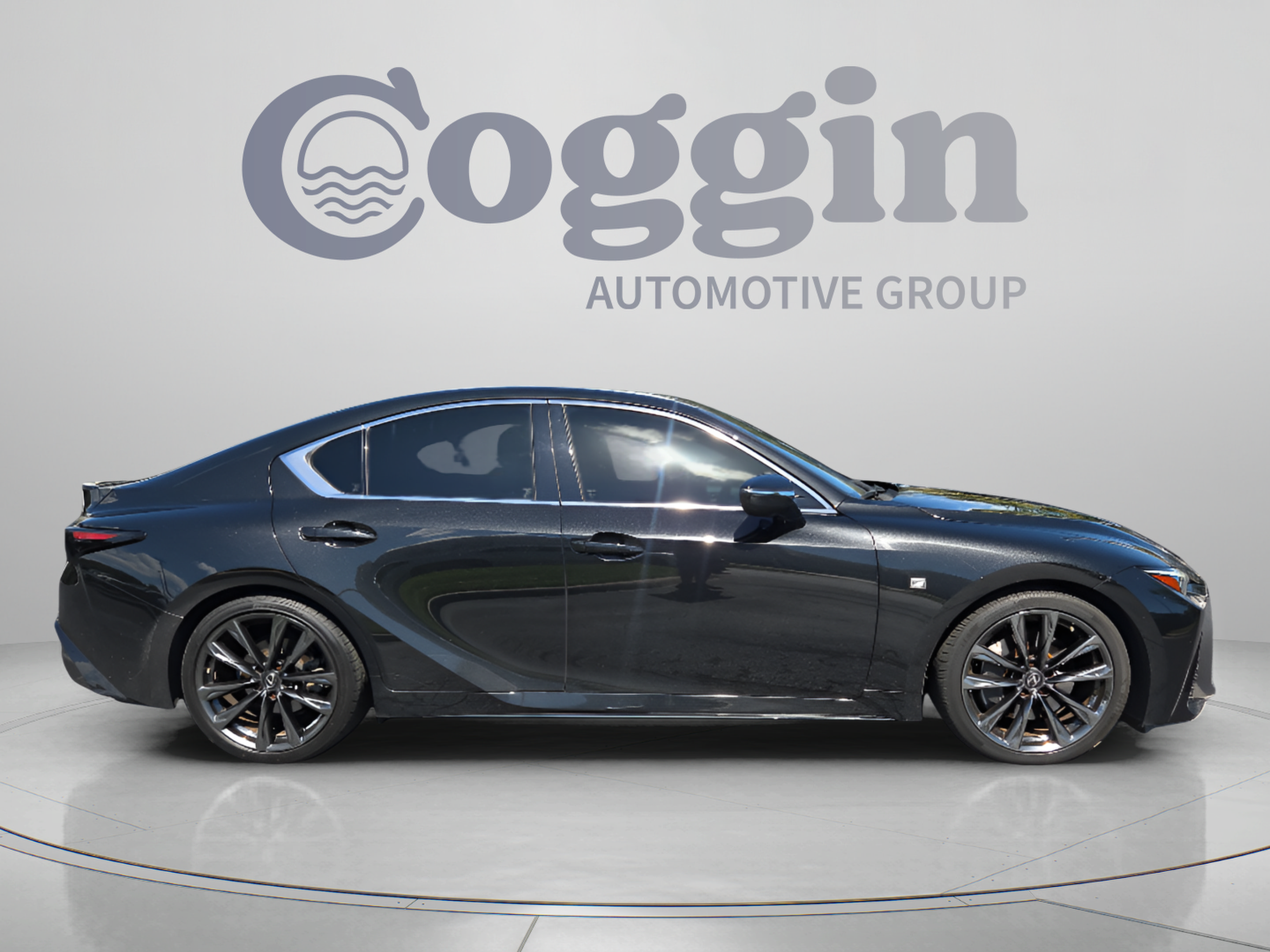 Used 2022 Lexus IS 350 F Sport RWD image 6