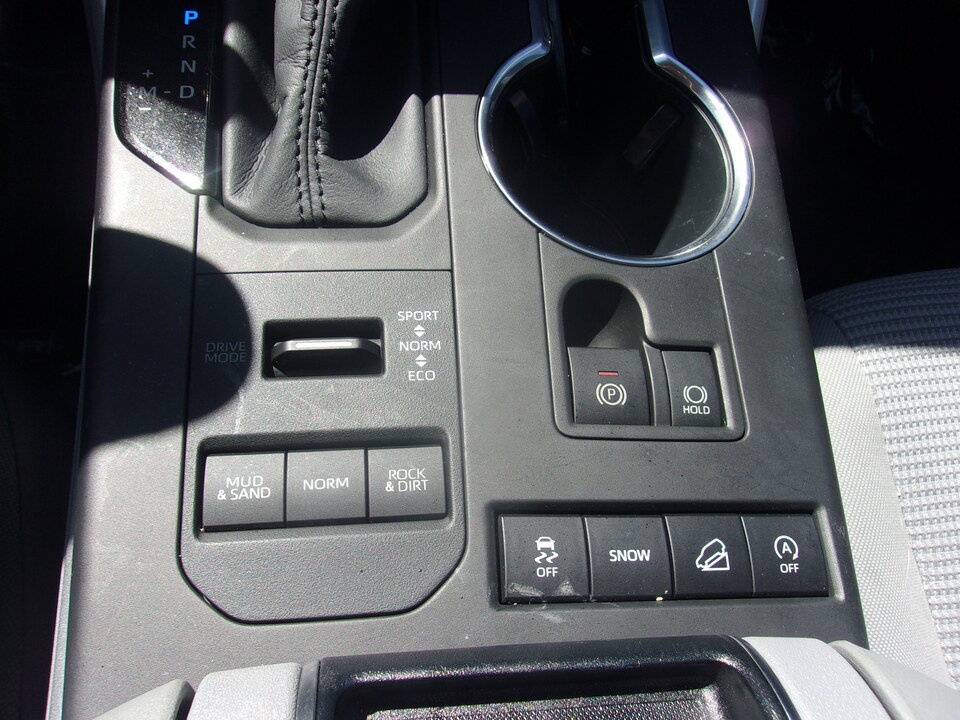 Used 2024 Ford Edge SEL w/ Convenience Package AWD/4WD image 24